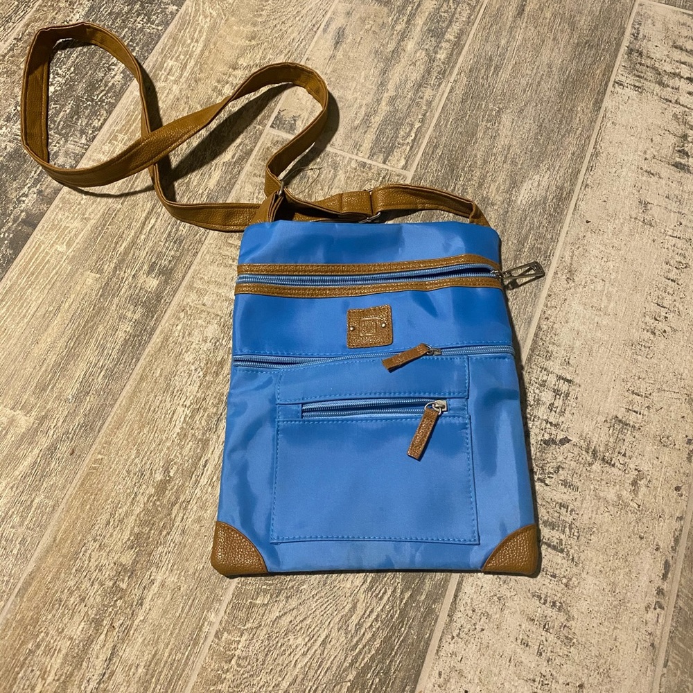 Stone Mountain crossbody purse